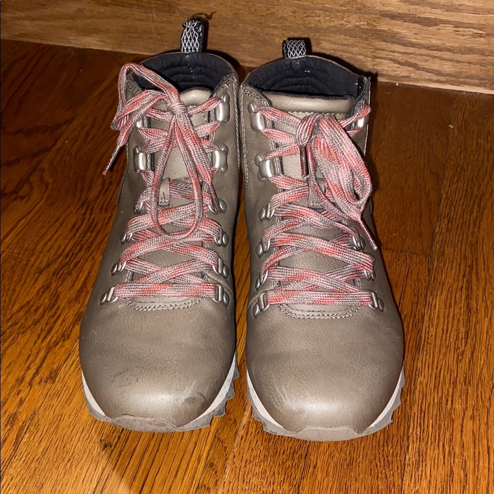 Merrell Alpine Women's Hiking Boots